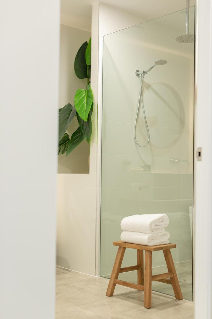 Astina Suites, Forster Exteriér fotografie